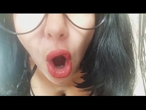 ❤️ Dragă, mama ta vitregă nu te lasă să te duci la școală azi... Am prea multă nevoie de tine... ❤️ at ro.verhentai.ru ☑