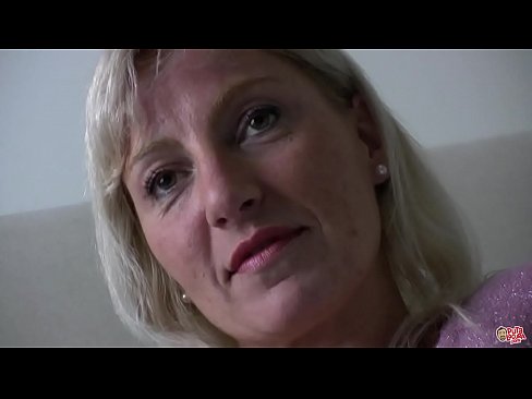 ❤️ Mama pe care am futut-o cu toții ... Doamnă, purtați-vă frumos! ❤️ at ro.verhentai.ru ☑